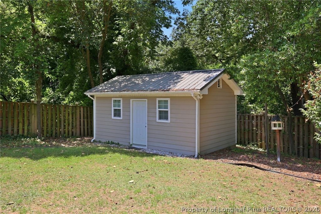 302 Valley Road, Fayetteville, NC 28305 — photo 37