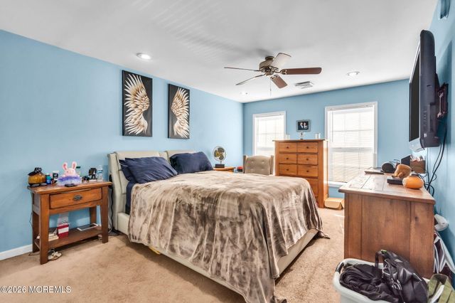 1041 6th Avenue, Toms River, NJ 08757