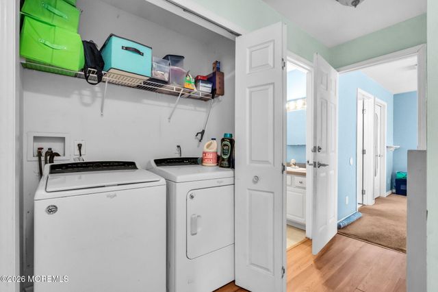 1041 6th Avenue, Toms River, NJ 08757