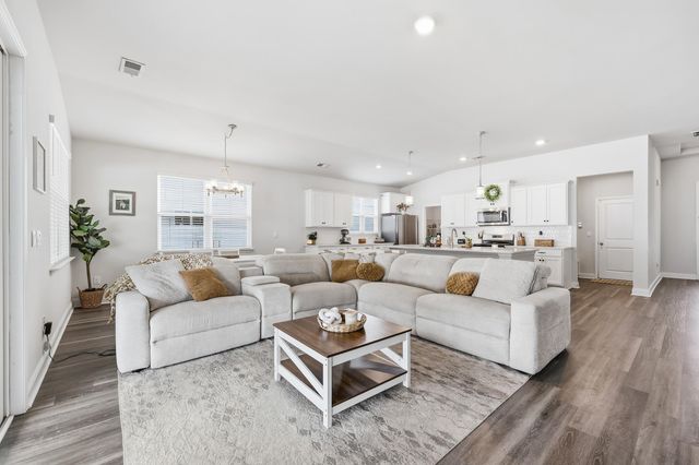 288 Lassoed Circle, Murrells Inlet, SC 29576