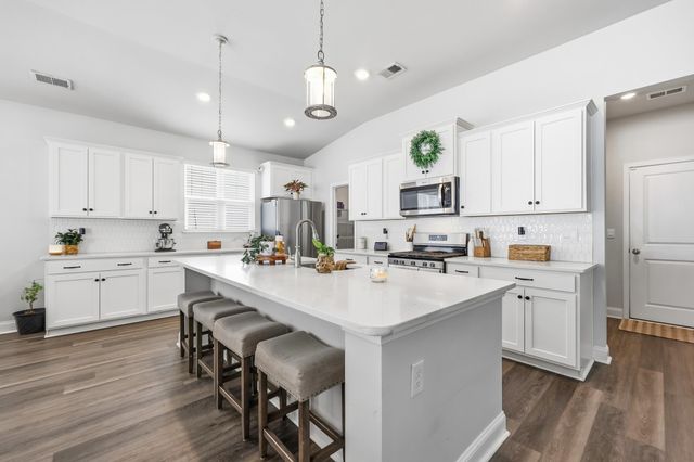 288 Lassoed Circle, Murrells Inlet, SC 29576