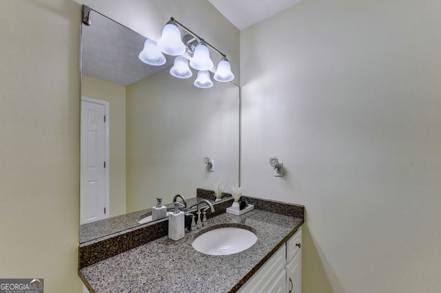 994 Bay Ridge Drive, Lawrenceville, GA 30045