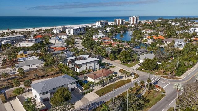 554 S POLK DRIVE, Sarasota, FL 34236