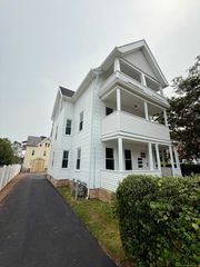 449 Stanley Street, New Britain, CT 06051