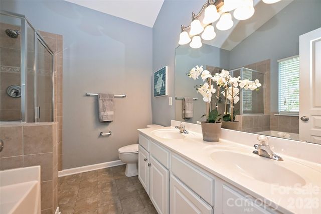 1549 Hammond Drive, Matthews, NC 28104