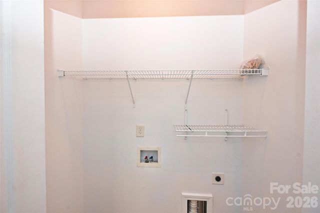 1549 Hammond Drive, Matthews, NC 28104
