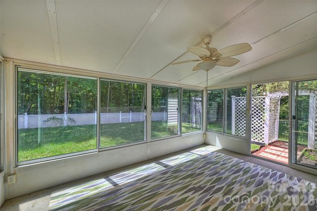 1549 Hammond Drive, Matthews, NC 28104