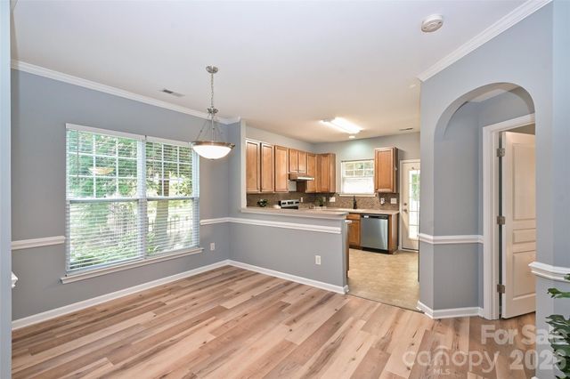 1549 Hammond Drive, Matthews, NC 28104