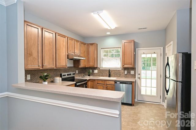 1549 Hammond Drive, Matthews, NC 28104