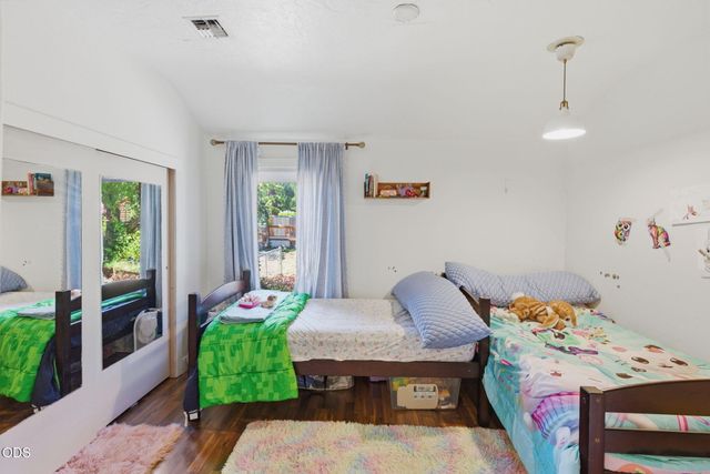 723 NE 12th Street, Grants Pass, OR 97526