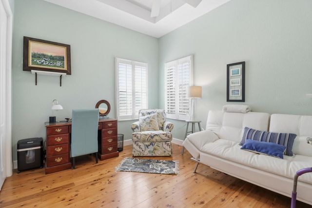 5 PALM DRIVE, Yankeetown, FL 34498