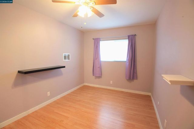 3090 Los Prados 24, San Mateo, CA 94403
