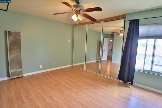 3090 Los Prados 24, San Mateo, CA 94403