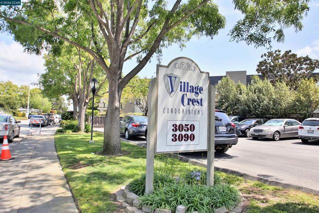 3090 Los Prados 24, San Mateo, CA 94403