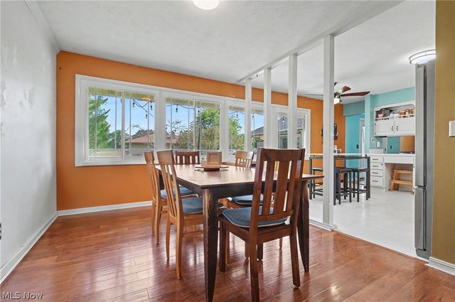 3854 Surfside Circle, Aurora, OH 44202