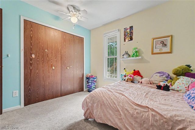 3854 Surfside Circle, Aurora, OH 44202
