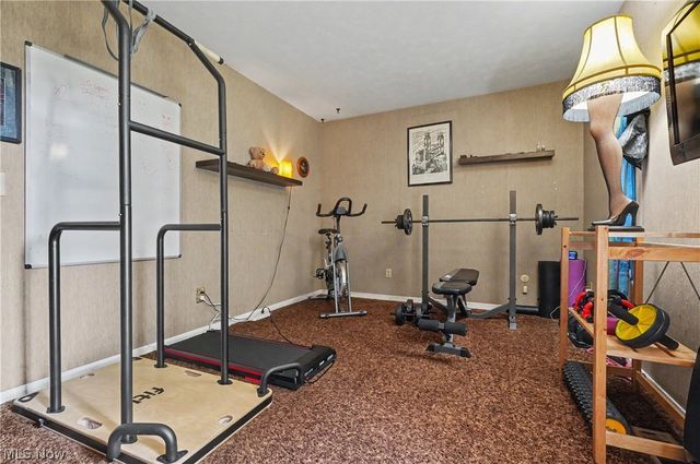 3854 Surfside Circle, Aurora, OH 44202