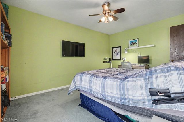 3854 Surfside Circle, Aurora, OH 44202
