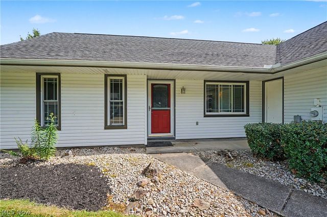 3854 Surfside Circle, Aurora, OH 44202