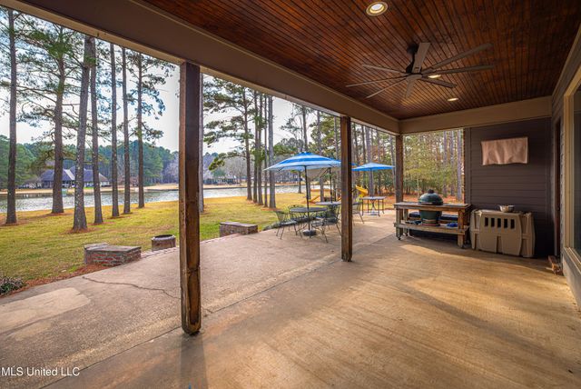 167 Lakeshire Circle, Canton, MS 39046