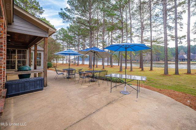 167 Lakeshire Circle, Canton, MS 39046