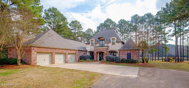167 Lakeshire Circle, Canton, MS 39046
