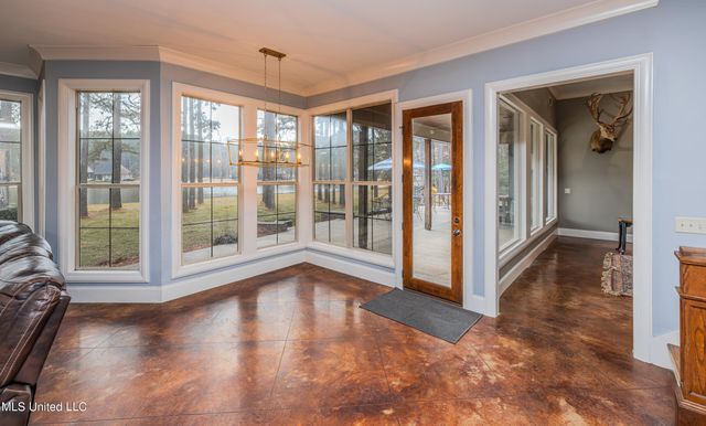 167 Lakeshire Circle, Canton, MS 39046