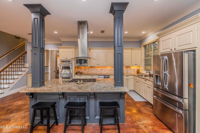 167 Lakeshire Circle, Canton, MS 39046