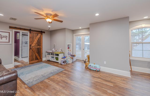 167 Lakeshire Circle, Canton, MS 39046