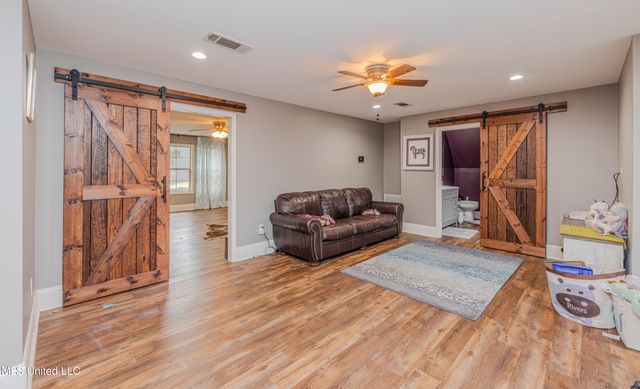 167 Lakeshire Circle, Canton, MS 39046