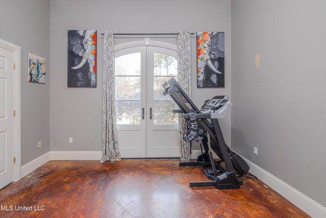 167 Lakeshire Circle, Canton, MS 39046