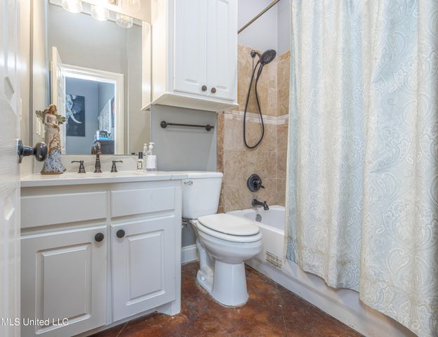 167 Lakeshire Circle, Canton, MS 39046