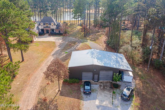 167 Lakeshire Circle, Canton, MS 39046