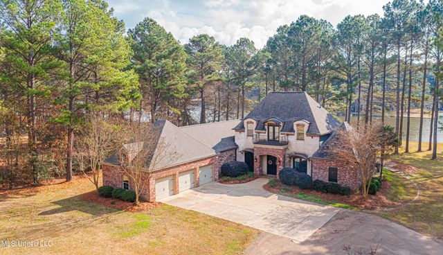 167 Lakeshire Circle, Canton, MS 39046