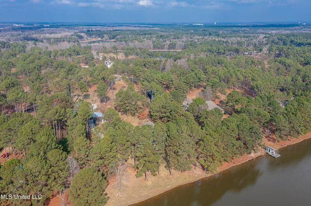 167 Lakeshire Circle, Canton, MS 39046