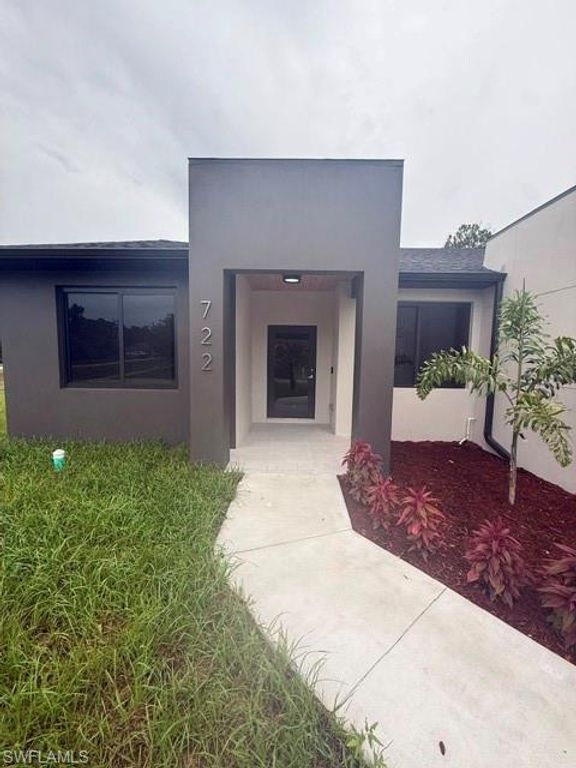 722 Roosevelt AVE, LEHIGH ACRES, FL 33936 — photo 2
