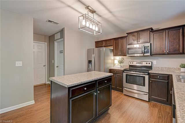 4258 Salem Springs Court, Winston-salem, NC 27107