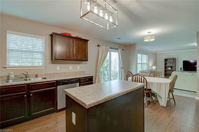 4258 Salem Springs Court, Winston-salem, NC 27107