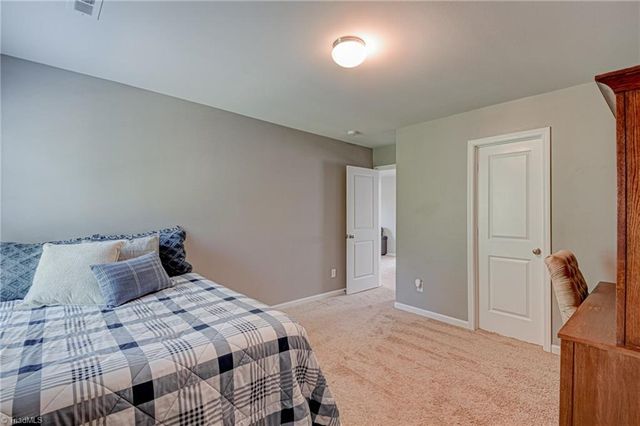 4258 Salem Springs Court, Winston-salem, NC 27107