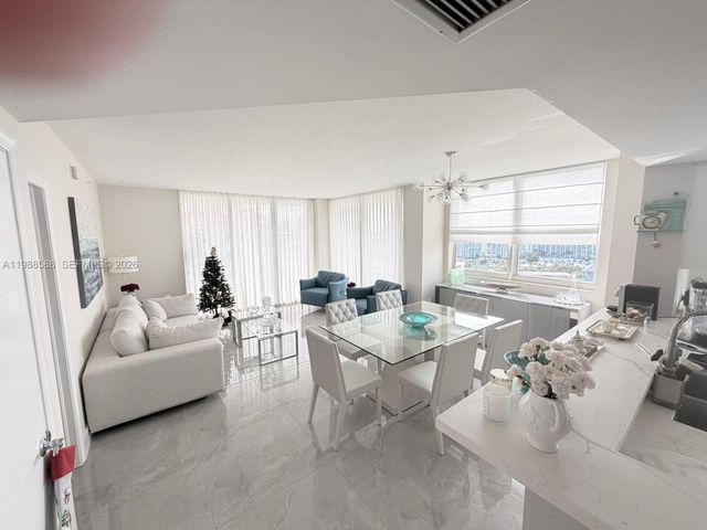 19501 W Country Club Dr 2204, Aventura, FL 33180