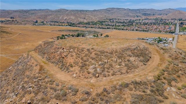 26677 CALIFORNIA, Winchester, CA 92596