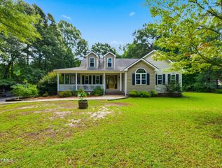 15 Sylvan Way, Zebulon, NC 27597