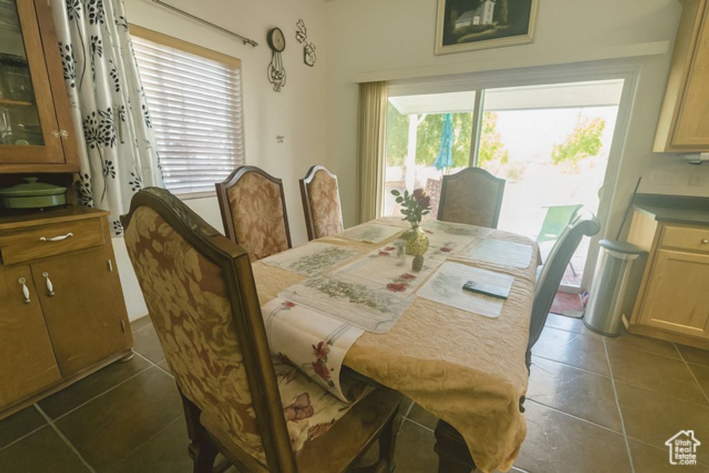 Image 5 of property listing at 755 W 130 N, Parowan, UT 84761
