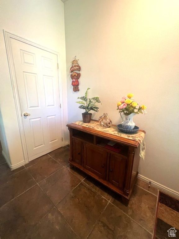 Image 8 of property listing at 755 W 130 N, Parowan, UT 84761