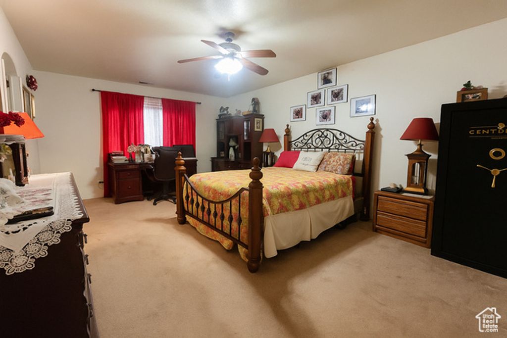 Image 10 of property listing at 755 W 130 N, Parowan, UT 84761
