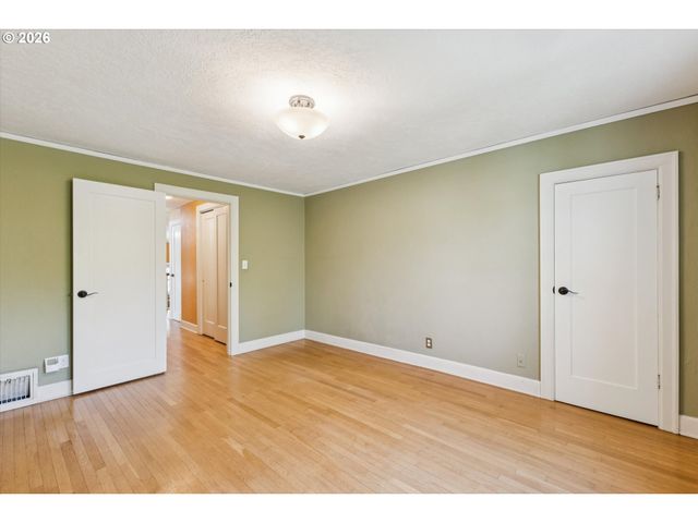 3302 Ne 14TH Ave, Portland, OR 97212