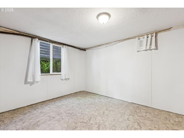 3302 Ne 14TH Ave, Portland, OR 97212