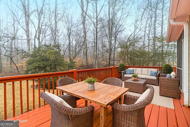 3970 Piper Glen Drive, Buford, GA 30519