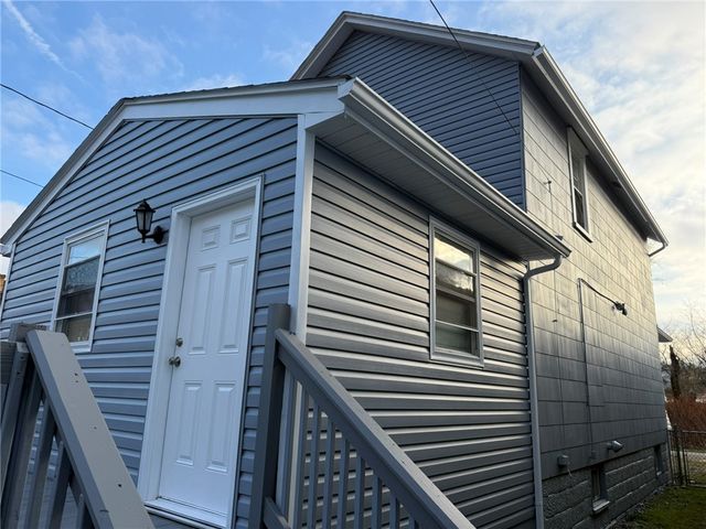 1252 Jefferson Street, Parks Twp, PA 15690