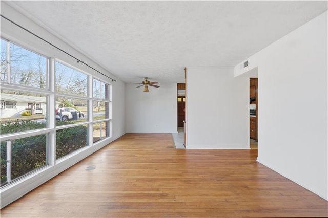 101 Pine Circle, Jonesboro, GA 30236